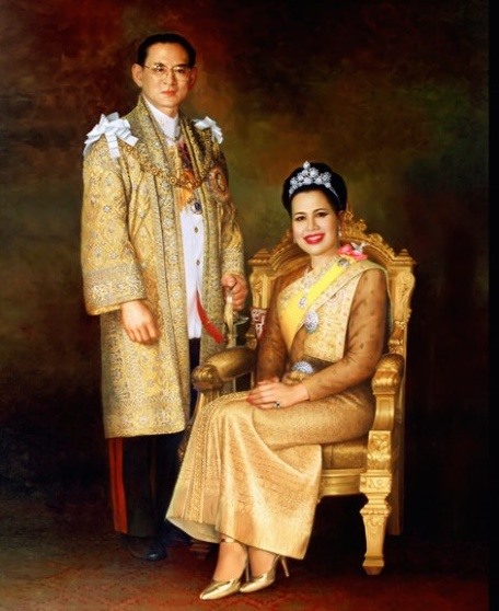 รัชกาลที่9และราชินี ชุดปักครอสติส พิมพ์ลาย ครอสติสจีน งานฝีมือทำที่บ้าน DIY