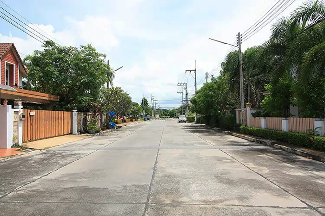 86372 ขายทาวน์เฮ้าส์ หมู่บ้านเดอะคันทรีเมืองใหม่2 เสม็ด เมืองชลบุรี