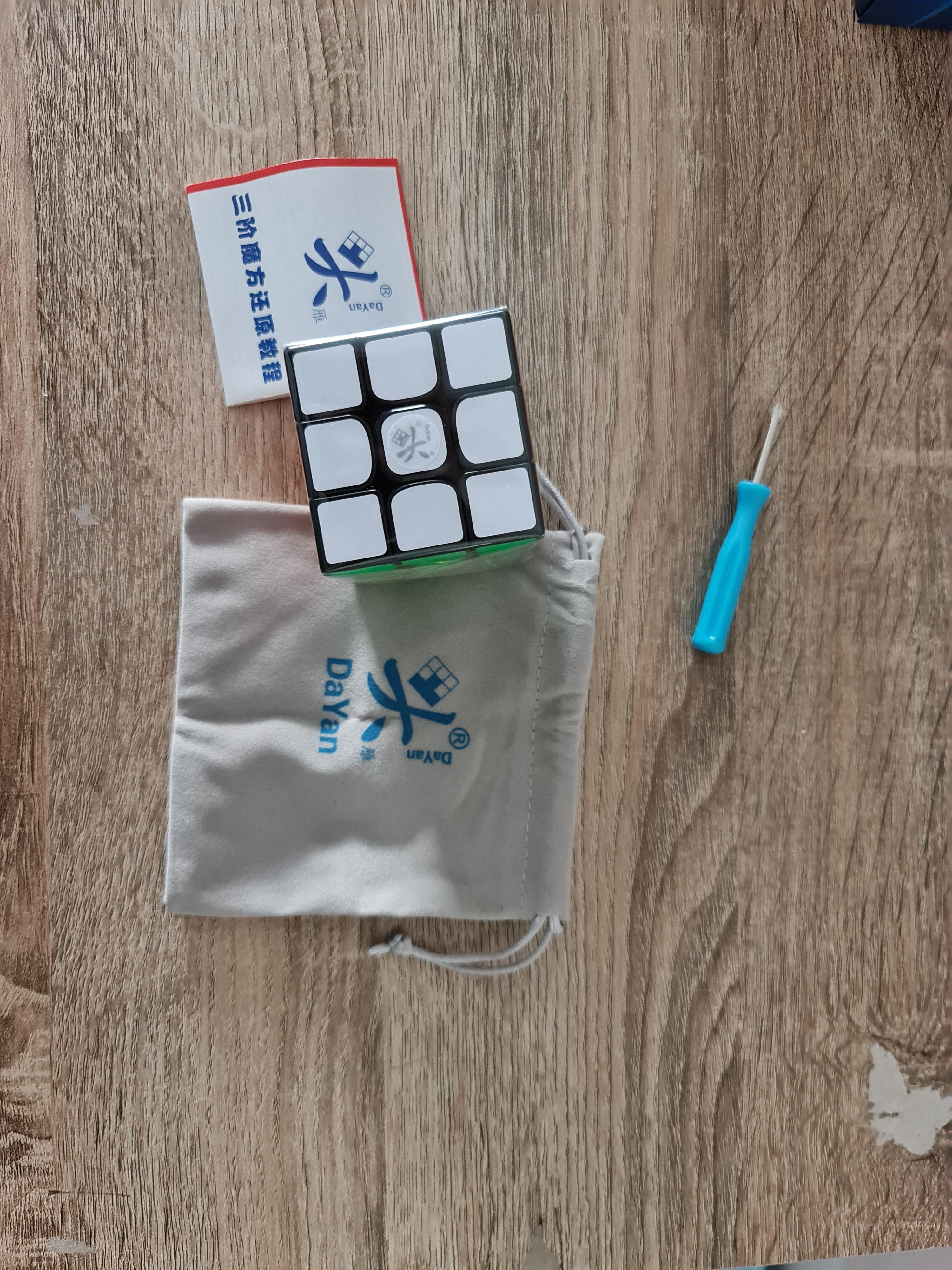 Dayan Guhong v4 M Black