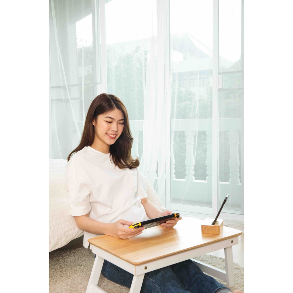 The Wood's Tale โต๊ะพับ โต๊ะทำงาน โต๊ะวางคอมพิวเตอร์ LAPTOP TABLE โต๊ะไม้แท้ สำหรับวางแล็ปท๊อปทำงานบนเตียงหรือพื้น