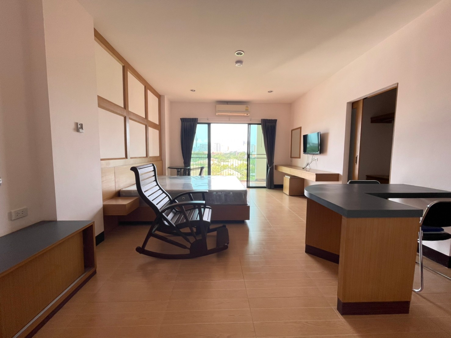 31231-ขายอพาร์ทเมนต์ ถนนจอมเทียน สาย 2 บางละมุง ราคาถูก