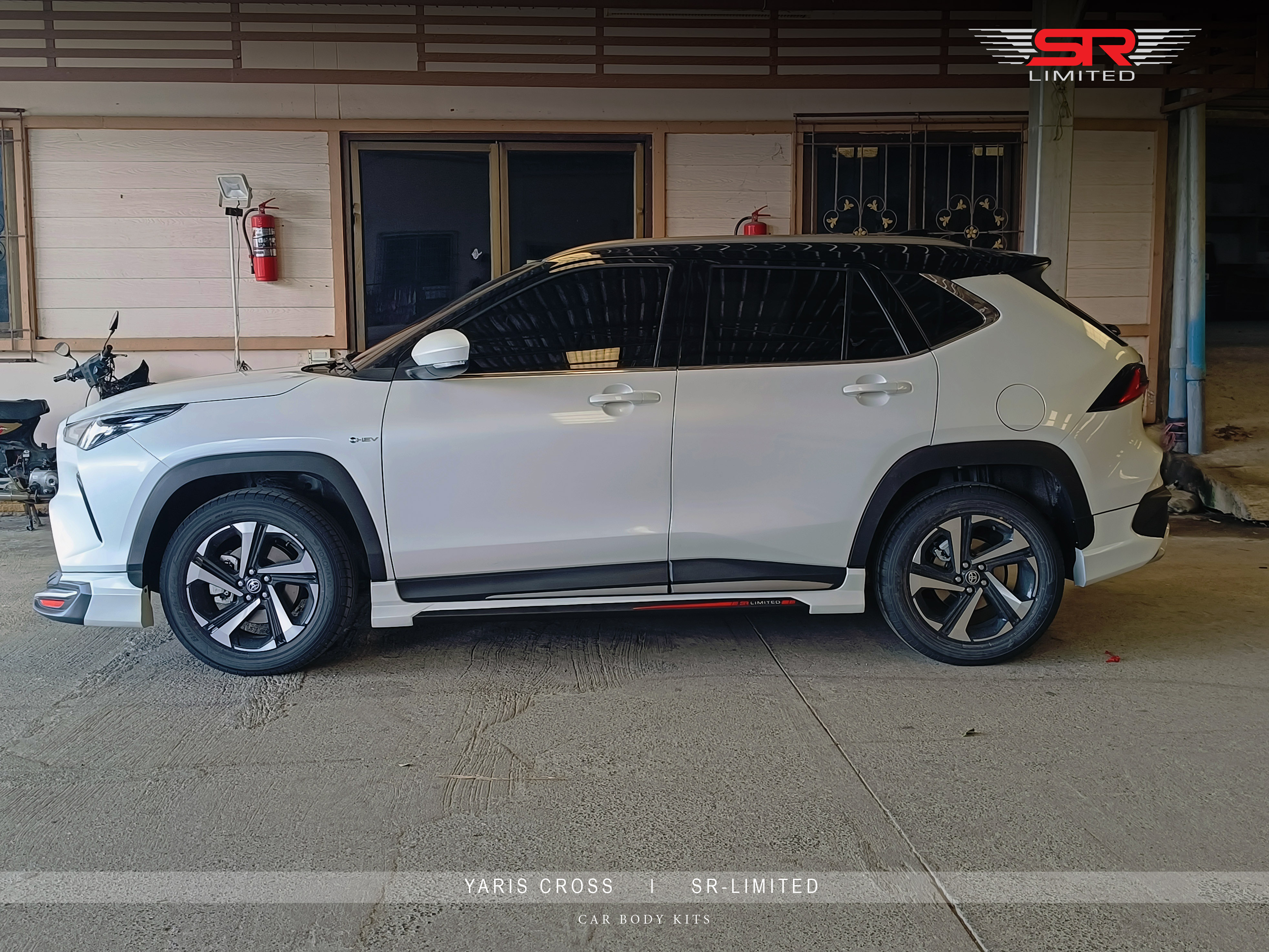 ชุดแต่งรถ-สเกิร์ต-อุปกรณ์แต่งรถ New Toyota Yaris Cross 2023-2024