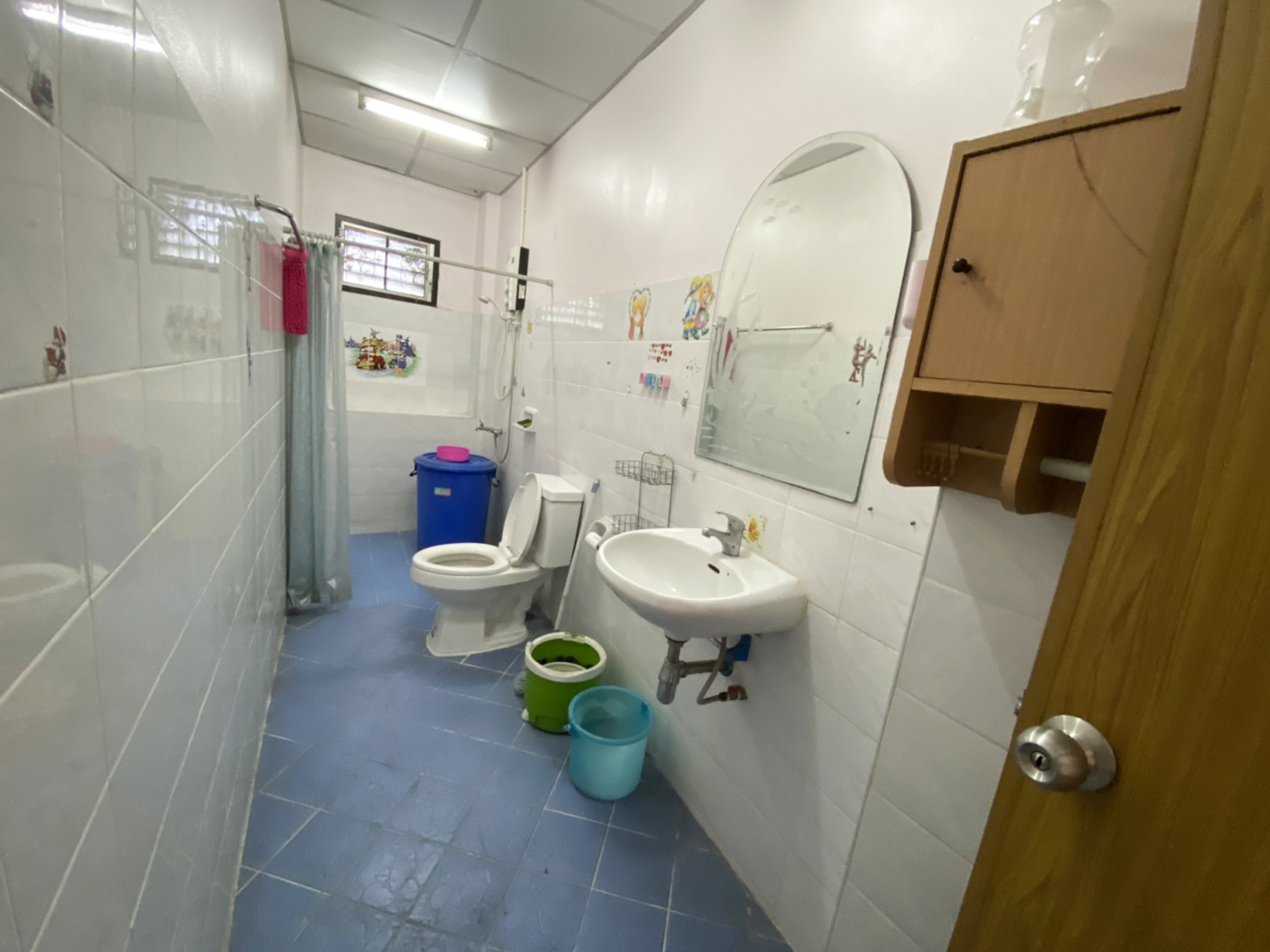 73628-ขายอาคารพาณิชย์ ถนนพระยาสัจจา แยกคีรี ชลบุรี