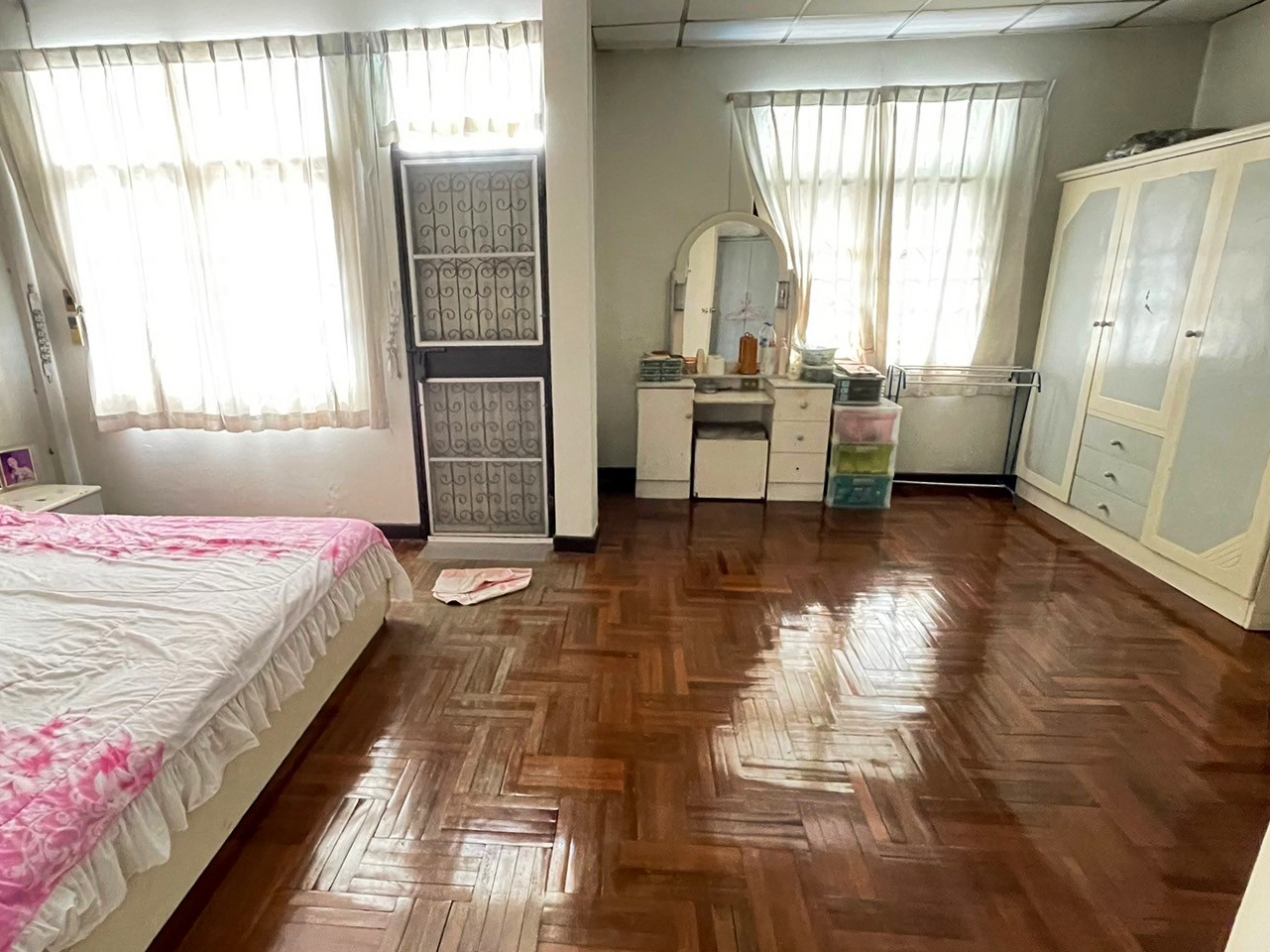 81579-ขายทาวน์เฮ้าส์ หมู่บ้านอยู่เจริญ บางเขน กรุงเทพ