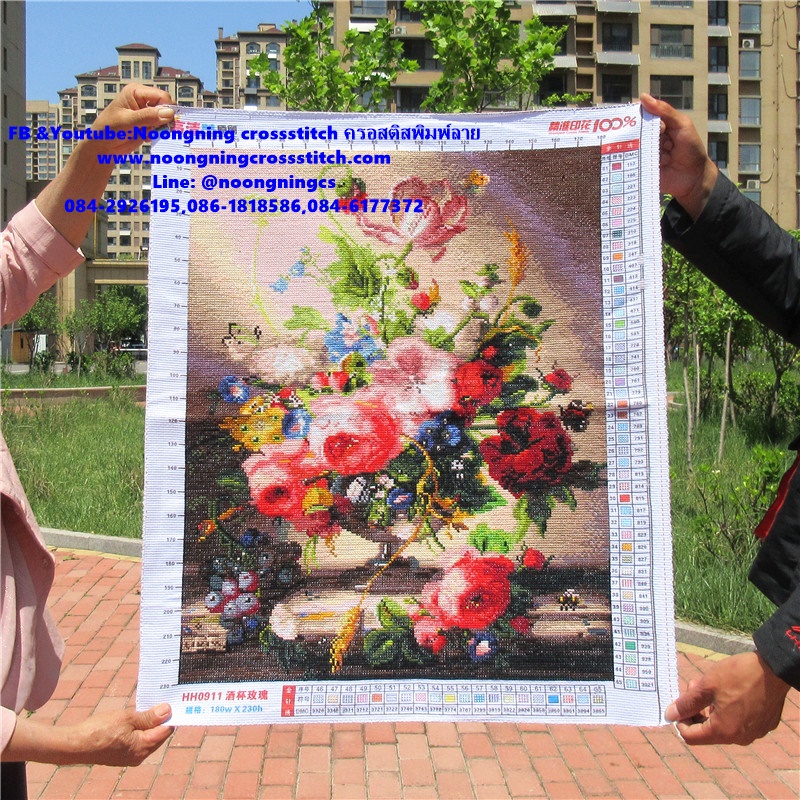 แจกันดอกไม้ ครอสติสปักสำเร็จ50x40cm ไม่รวมกรอบ งานฝีมือ DIY