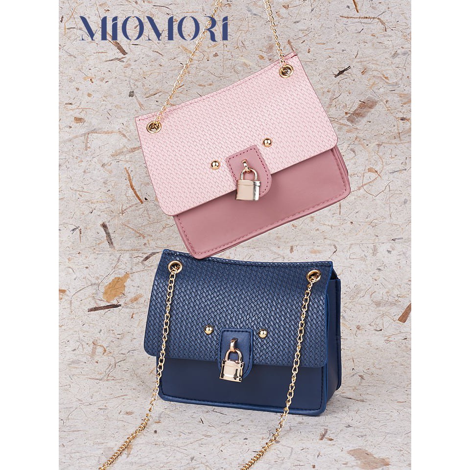 !!สินค้าขายดี!! MIOMORI กระเป๋าสะพายไหล่ MIOMORI Crossbody Bag