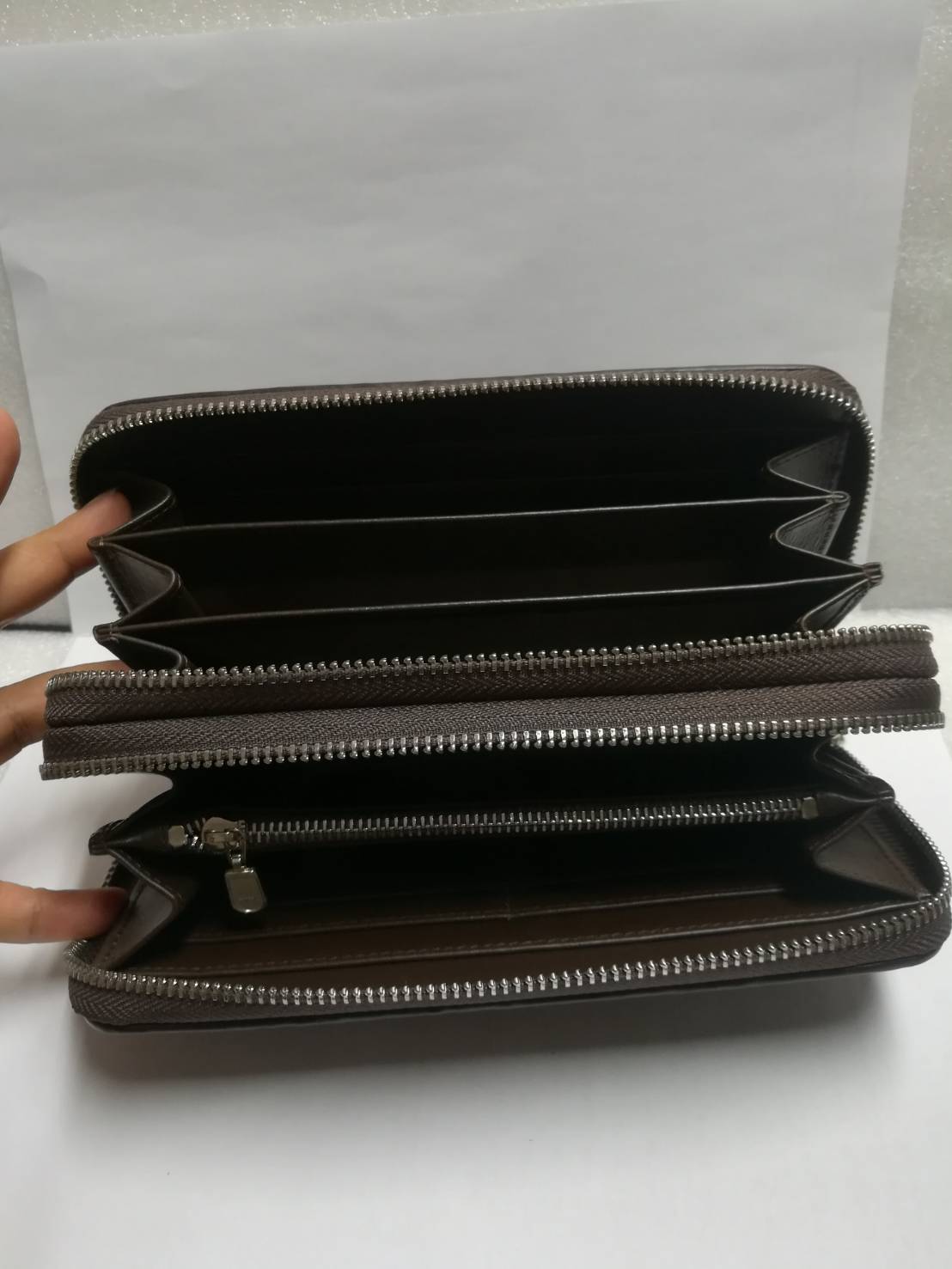 กระเป๋าหนังจระเข้แท้แบบซิปคู่(หนังกระดูกหัว)