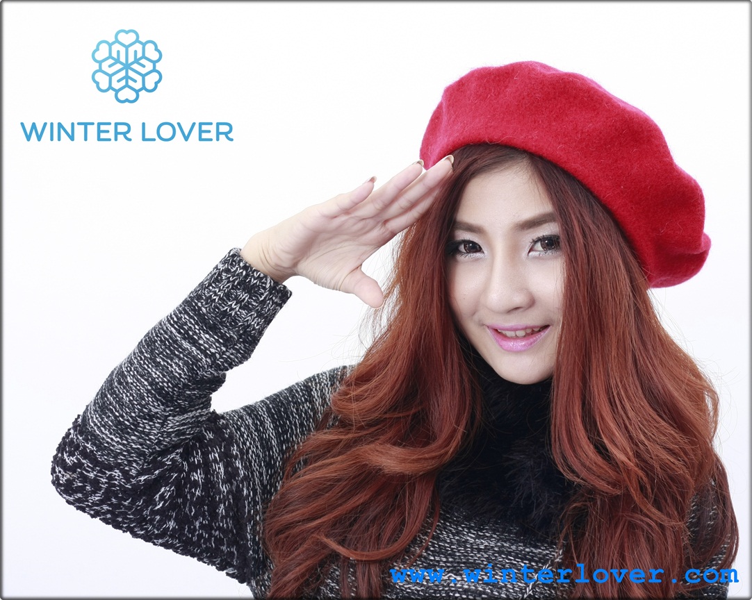 หมวกกันหนาวทรงไบเล่สีแดงสดผ้าวูล100%(พร้อมส่ง)(Free Size)