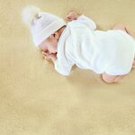 ตรงมั้ย? ดูนิสัยลูกน้อยได้ ด้วย 6 ท่านอน