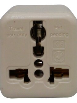 ปลั๊กแปลง TOSHINO AA-019PT ADAPTER AA-019PT