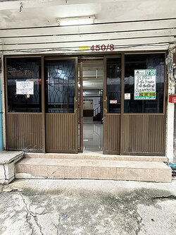 86366 ขายทาวน์เฮ้าส์พร้อมอยู่ ซอยพิบูลอุปถัมภ์ แขวงสามเสนนอก เขตห้วยขวาง กรุงเทพฯ