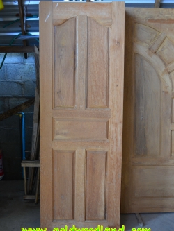 หน้าต่างไม้สัก GN-07