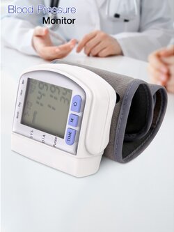 !!สินค้าขายดี!! เครื่องวัดความดันโลหิตอัตโนมัติ Automatic Wrist Watch Blood Pressure Monitor